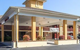 Quality Inn West I - 75